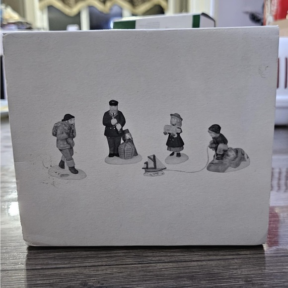 Department 56 Sea Captain & His Mates - Picture 2 of 6